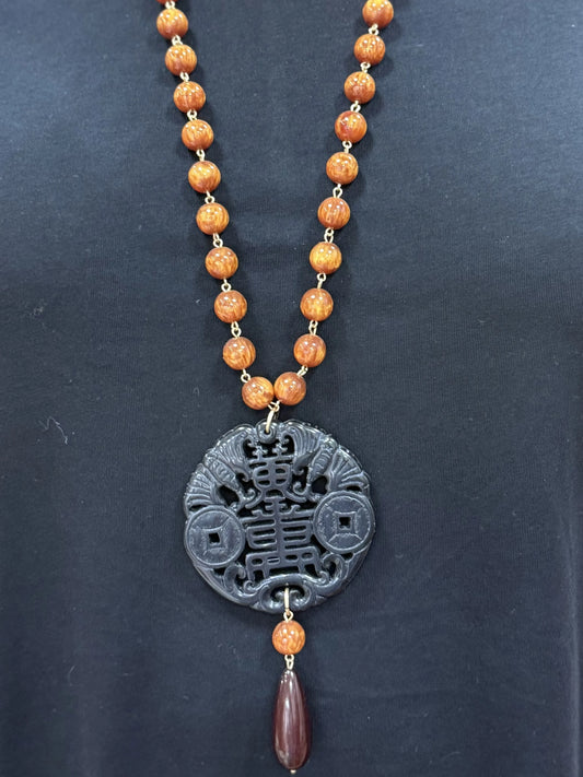 COLLAR LARGO MEDALLÓN ORIENTAL