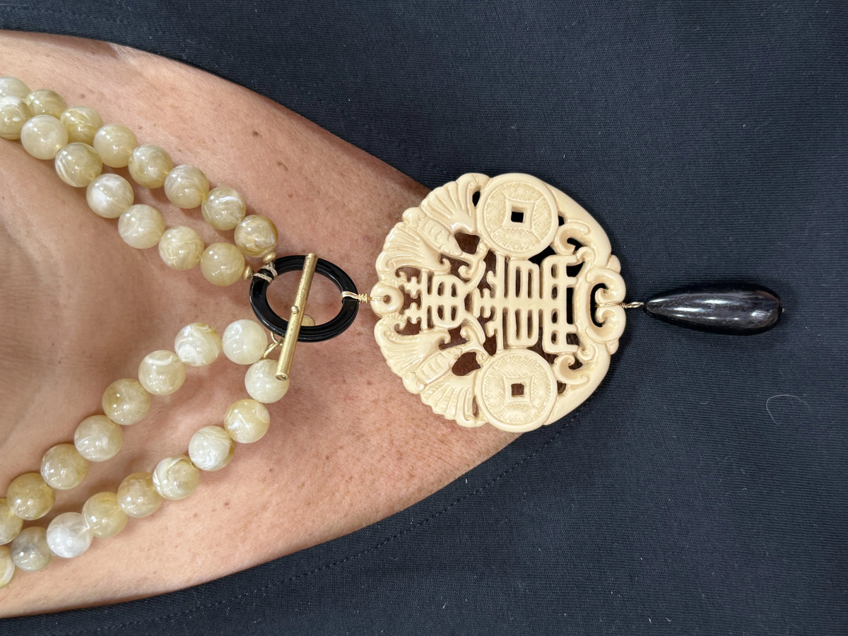 COLLAR ORIENTAL BEIGE DOBLE