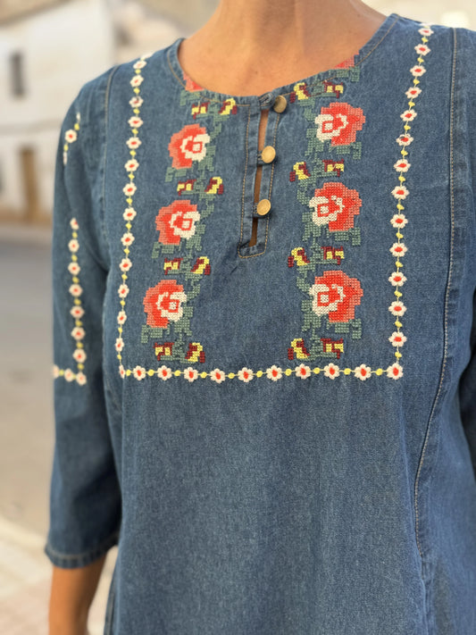 VESTIDO DENIM BORDADO