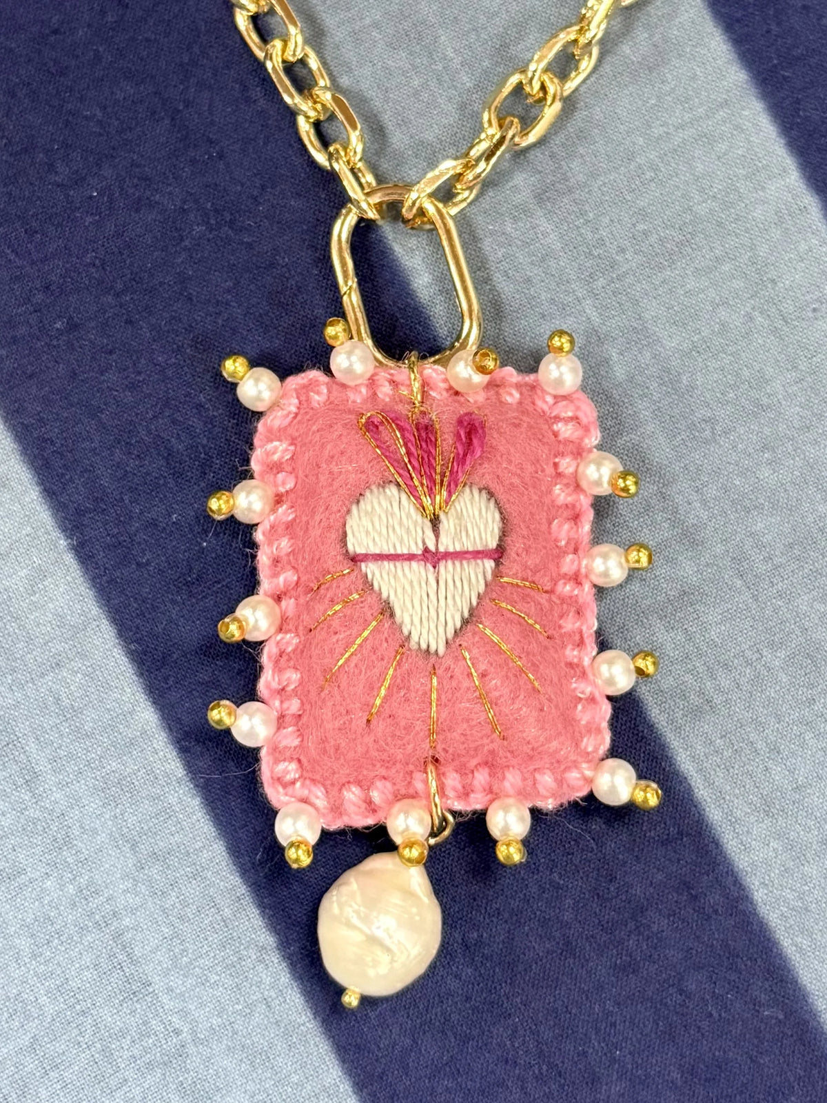 ESCAPULARIO BORDADO ROSA