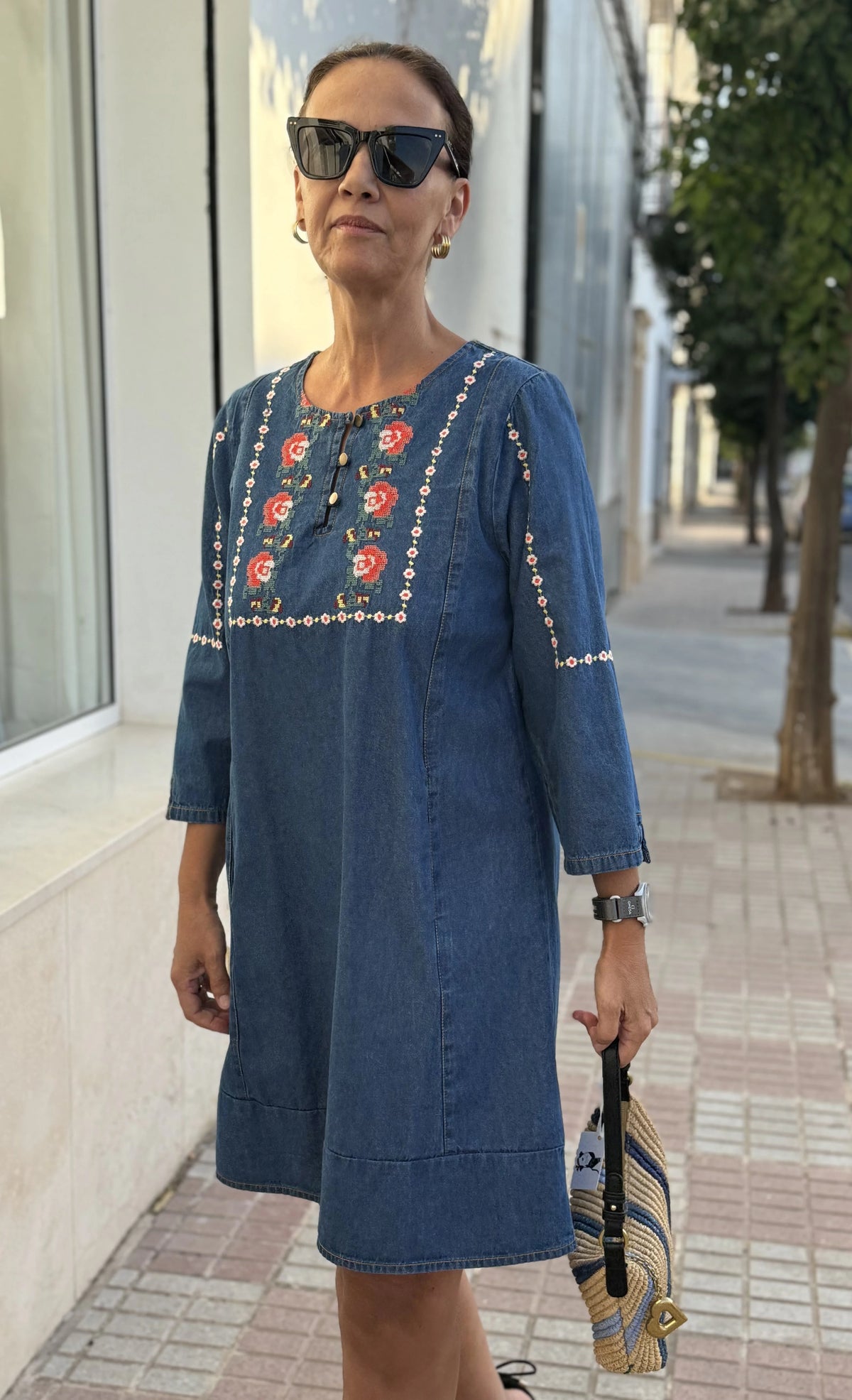 VESTIDO DENIM BORDADO