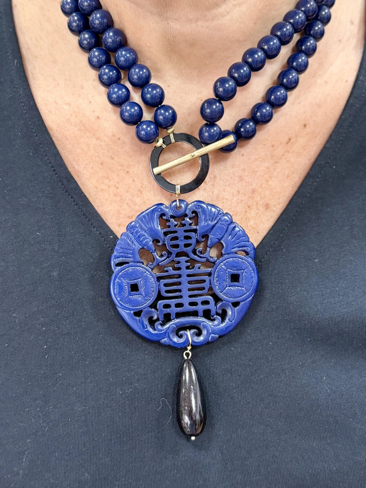 COLLAR ORIENTAL AZUL DOBLE