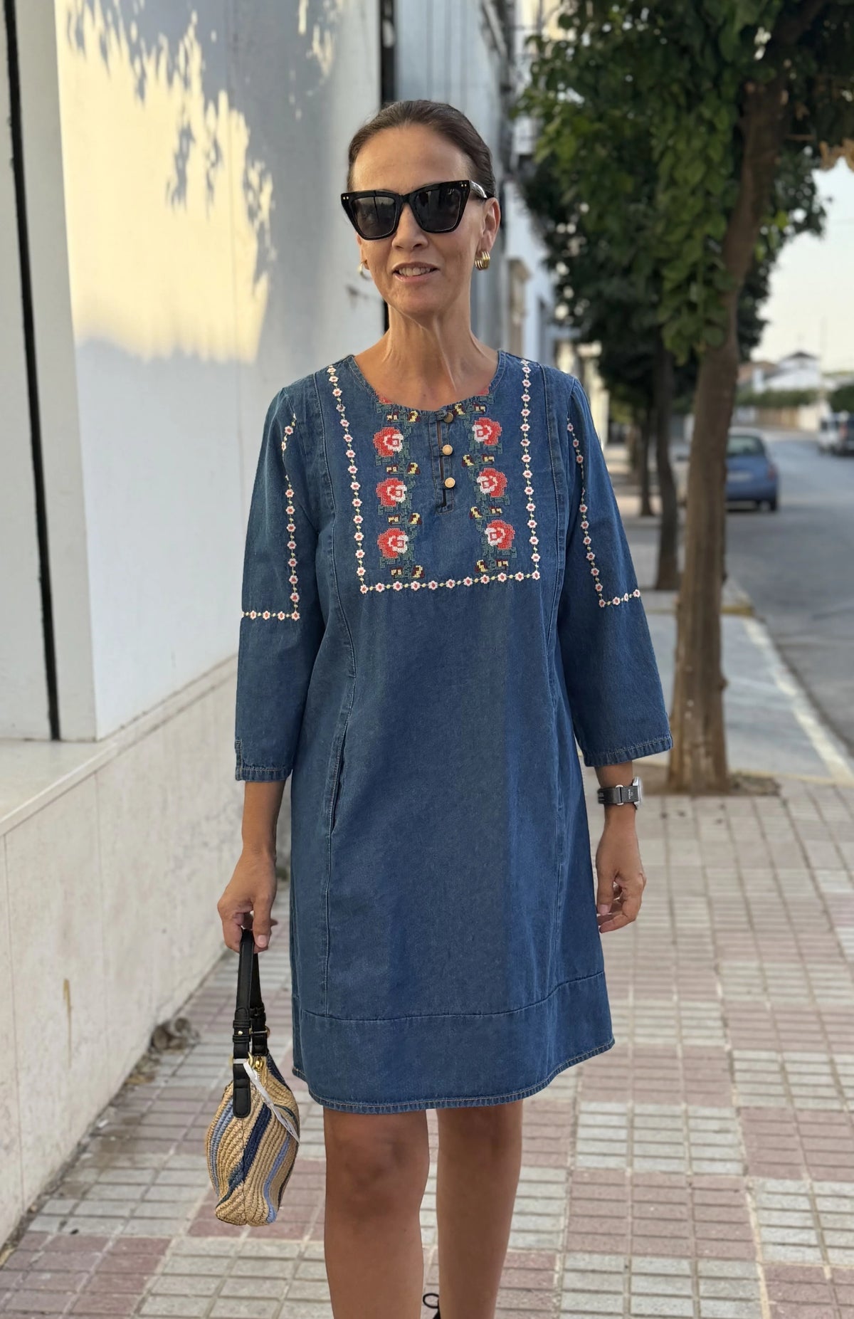 VESTIDO DENIM BORDADO