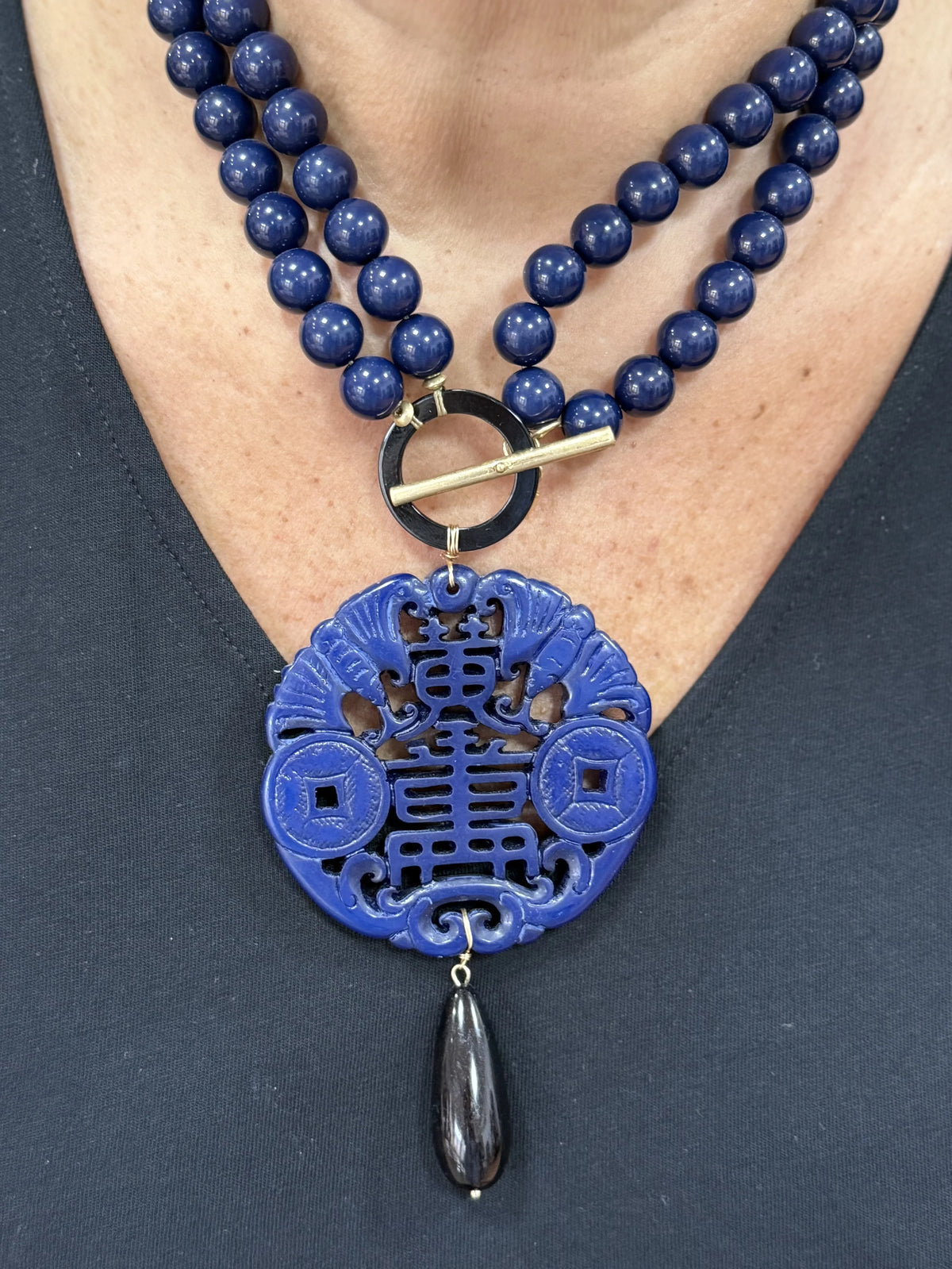 COLLAR ORIENTAL AZUL DOBLE
