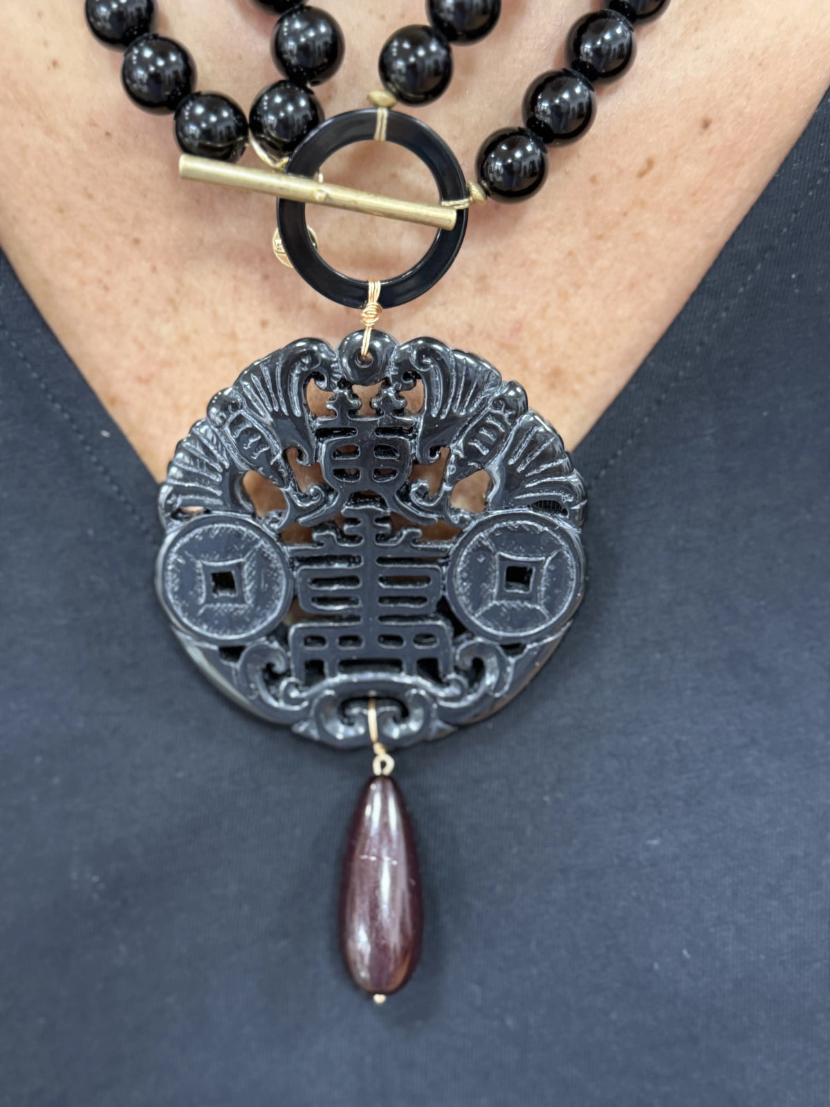 COLLAR ORIENTAL NEGRO DOBLE